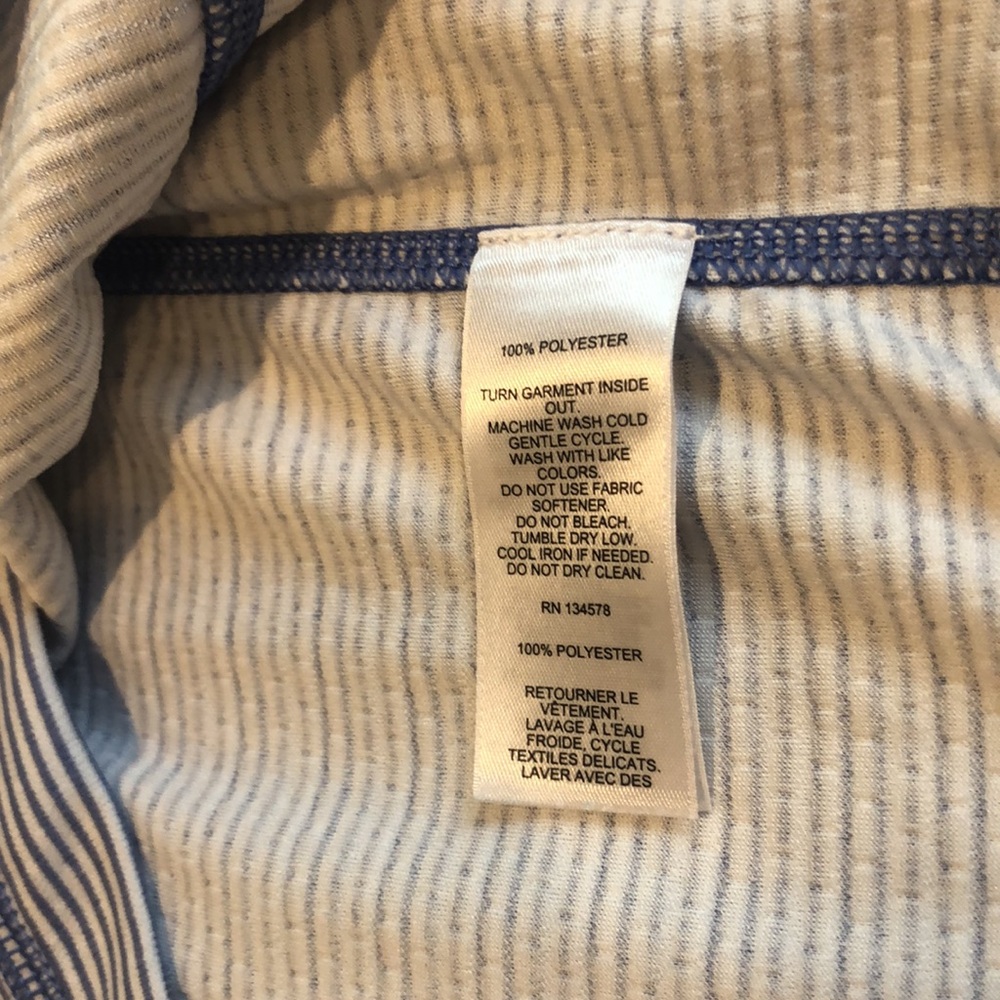 Vineyard Vines Performance Pullover - image 3